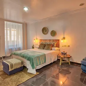 roomqueo.es-andalucia.com/